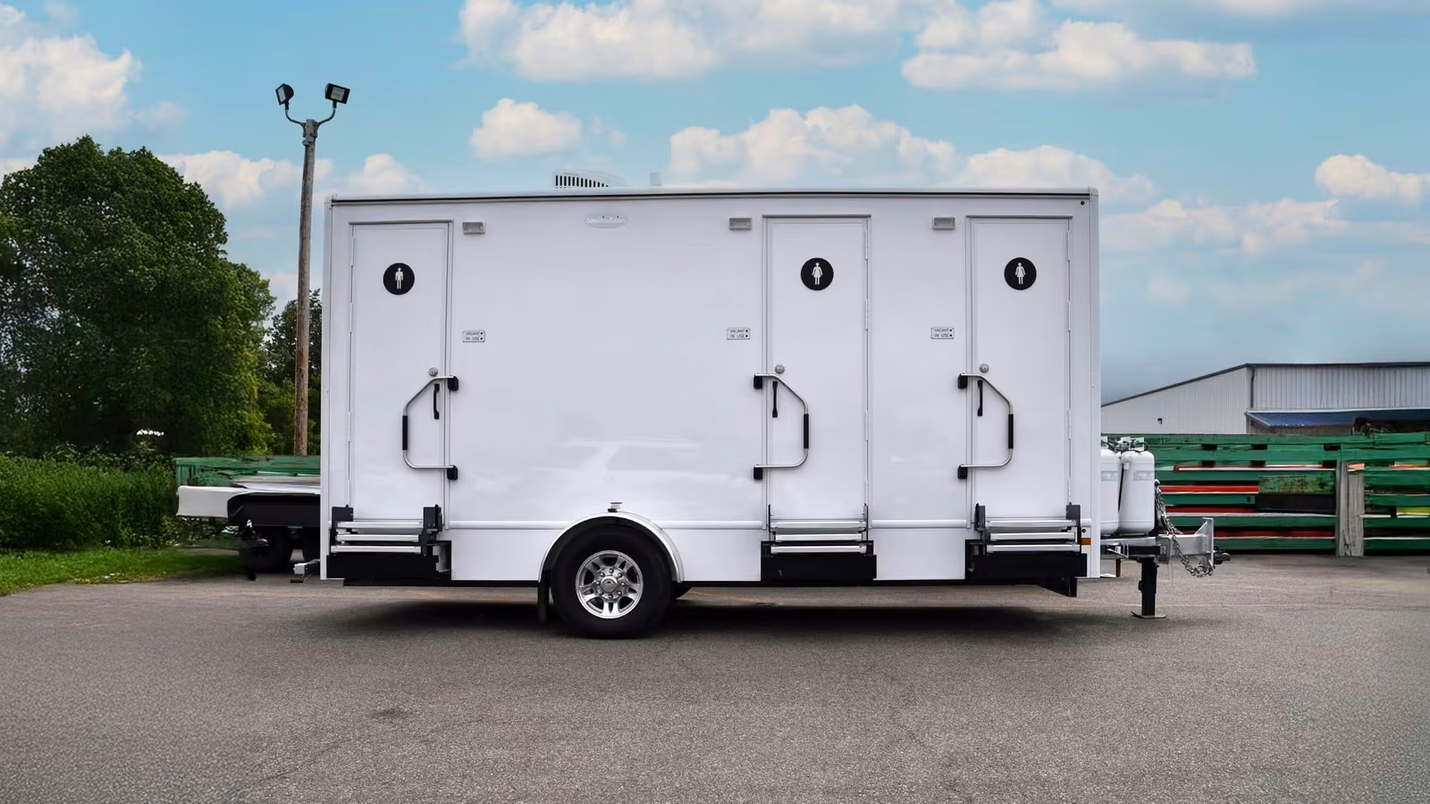 Shower Trailers -- US range